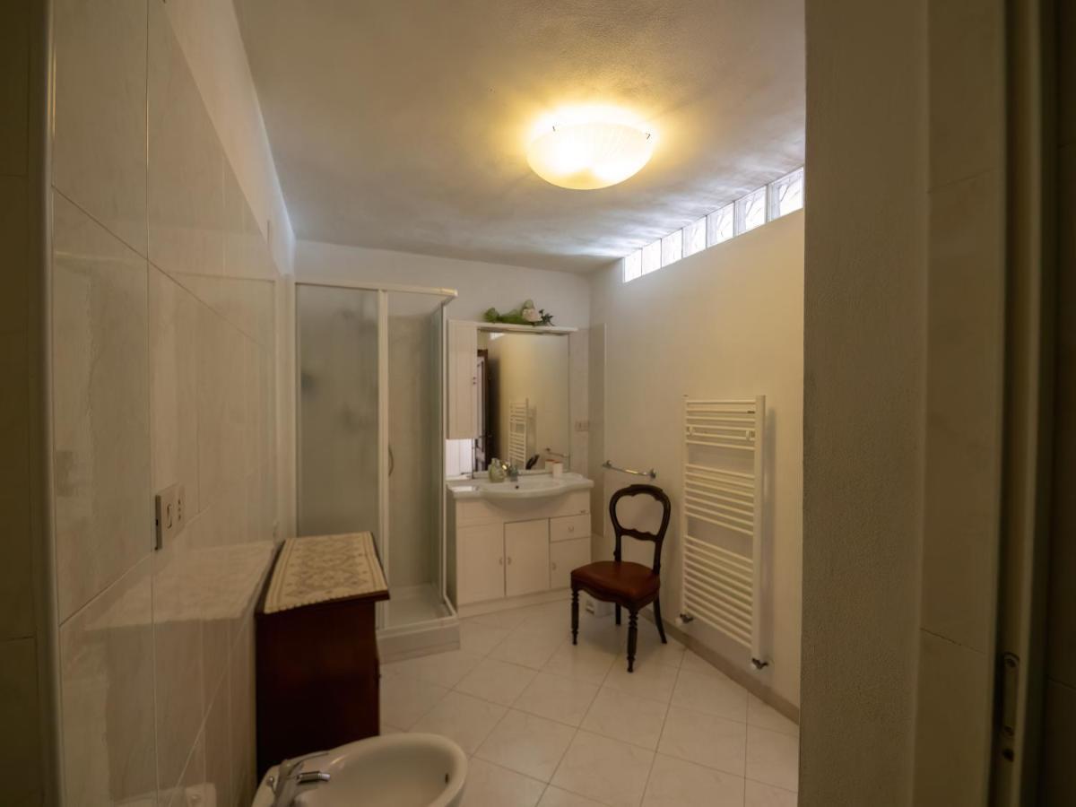 Tra Gli Ulivi Bed and Breakfast Pietra Ligure Eksteriør billede